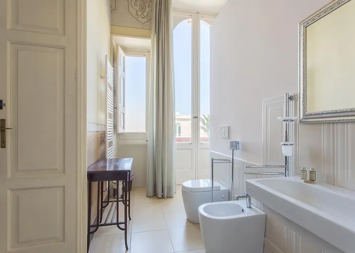 パラッツォ ヴァッレボーナ ガリポリ