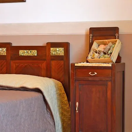 Bed and breakfast Palazzo Vallebona 3*