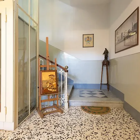 Palazzo Vallebona Bed and breakfast
